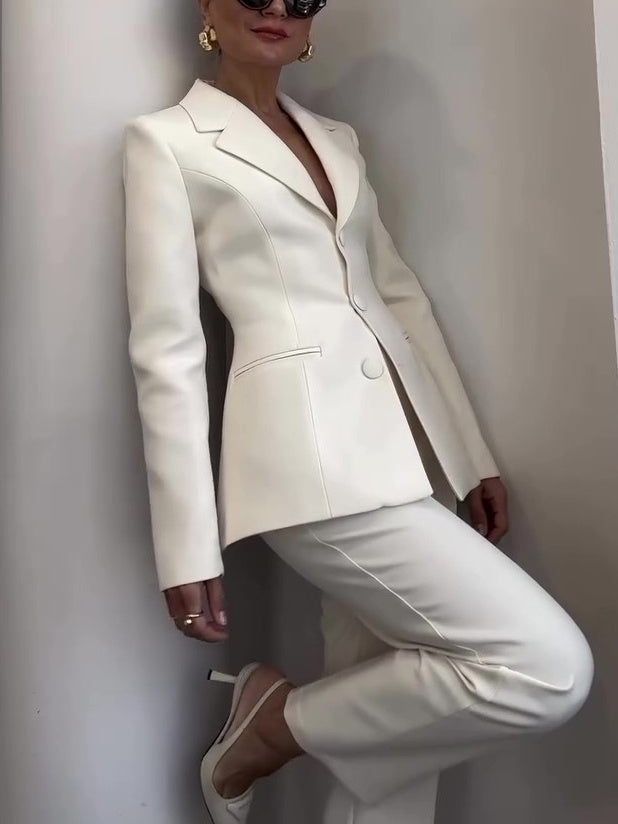 Blazer cintré à la taille classique et pantalon taille haute Costume blanc