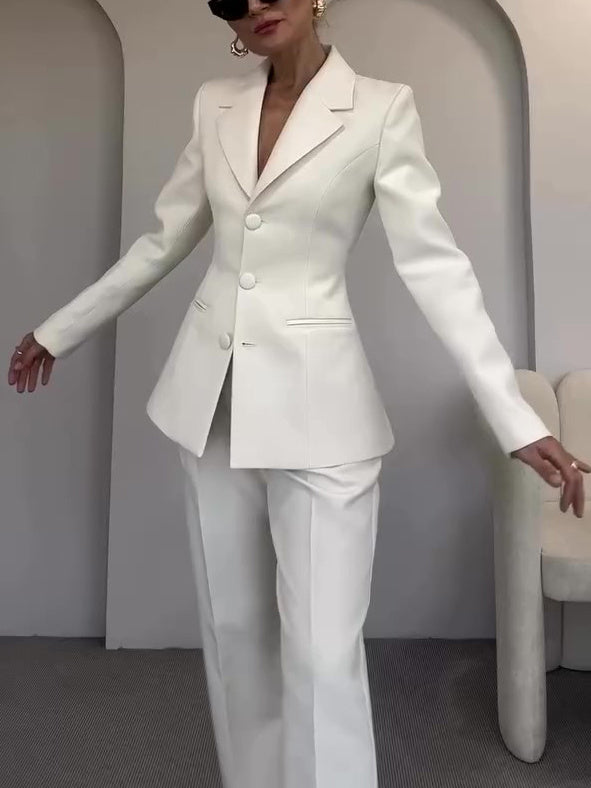 Blazer cintré à la taille classique et pantalon taille haute Costume blanc