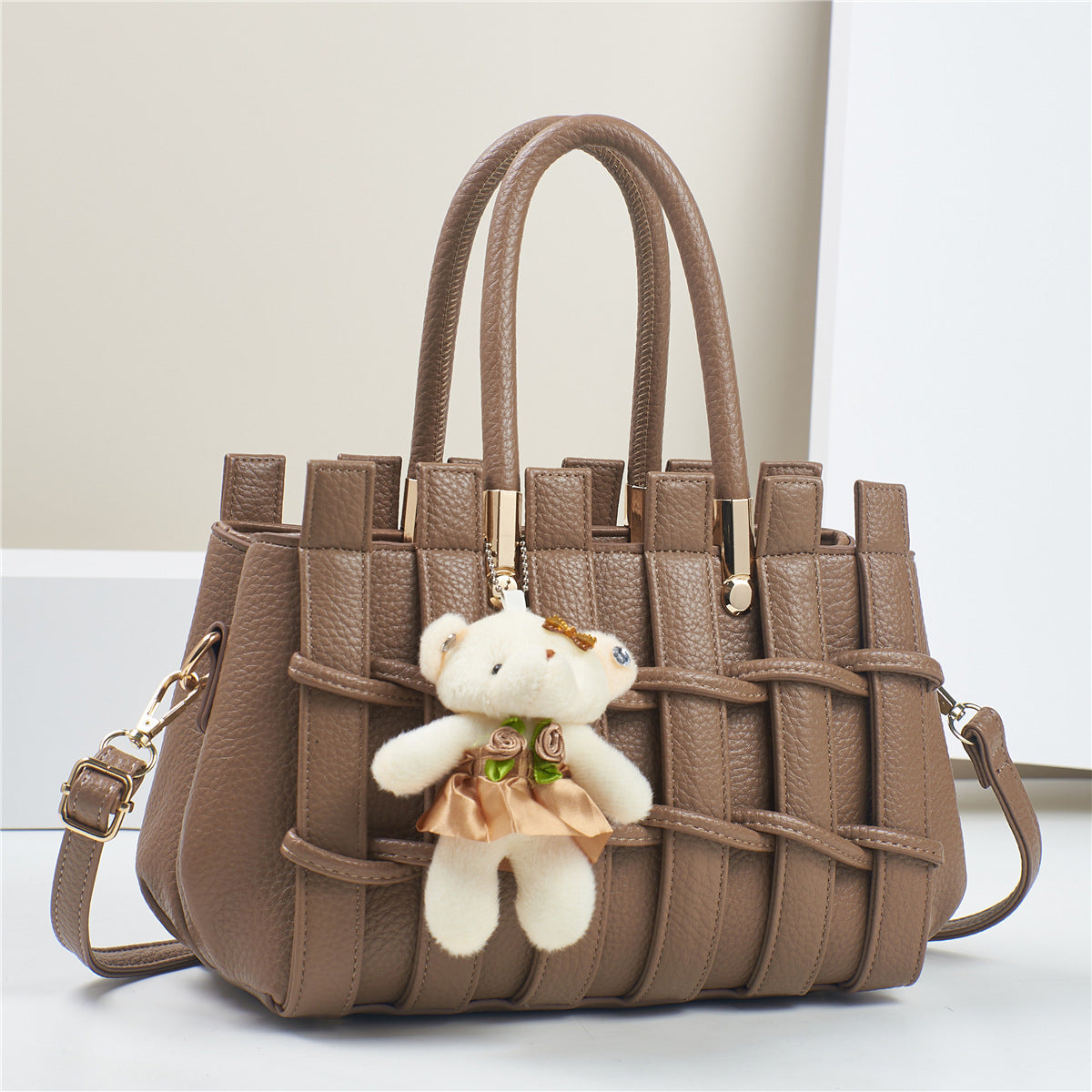 Sac tressé élégant pour femme – Confort, style et protection au quotidien