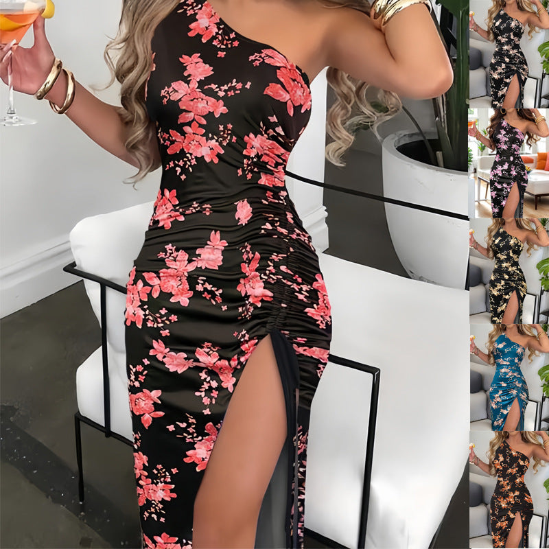 Robe glamour à une épaule avec imprimé tendance et fente sexy
