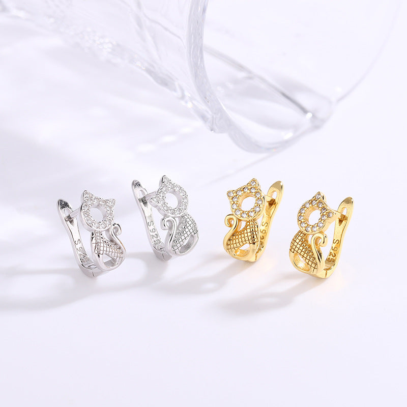 Boucle d'oreille chat en argent