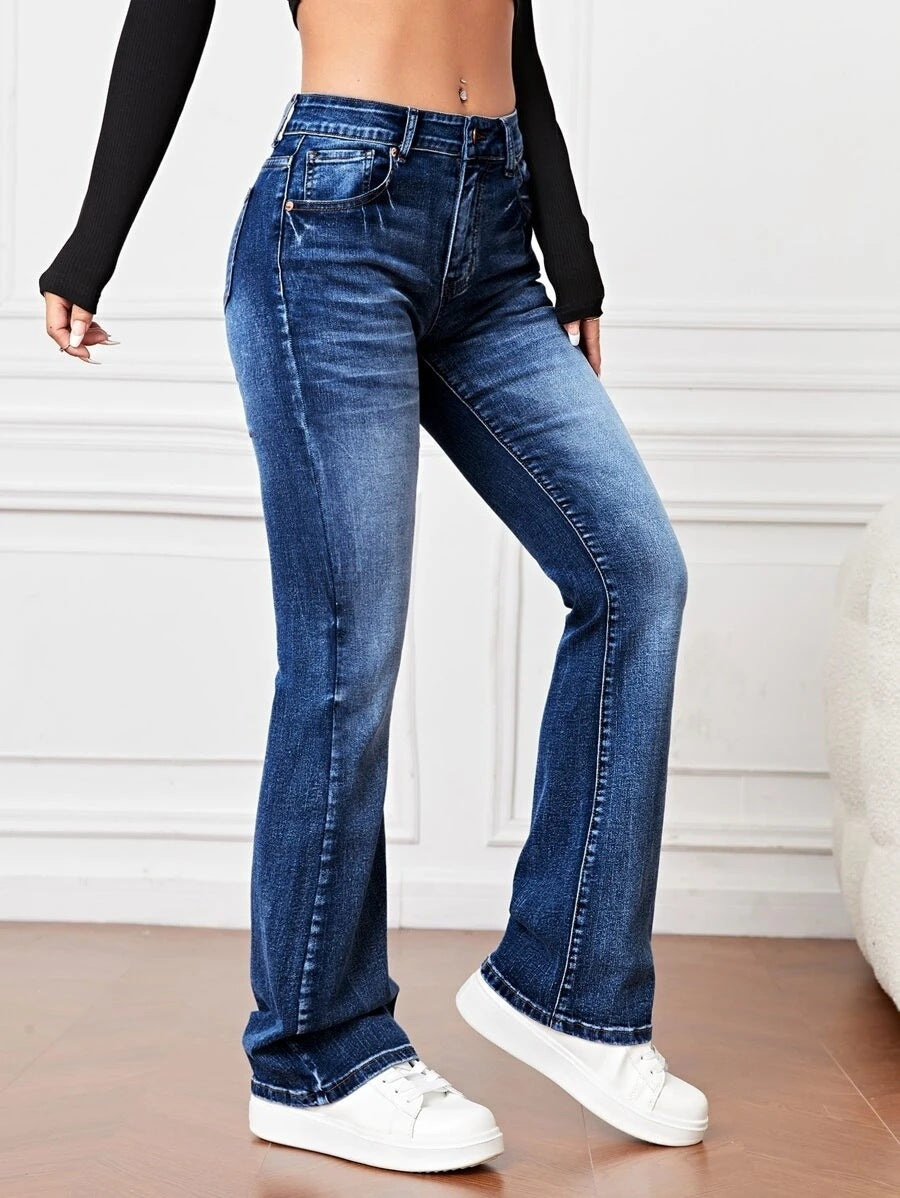 Jeans Bootcut taille haute ample et minceur