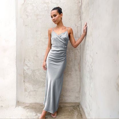 Robe moulante fendue à fines bretelles pour femme – Sans manches