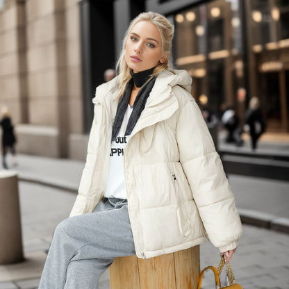 Manteau rembourré en coton à capuche courte