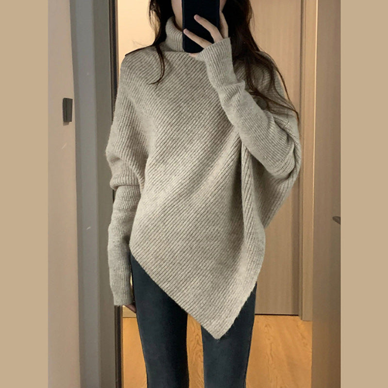 Pull à col roulé au design irrégulier pour femme