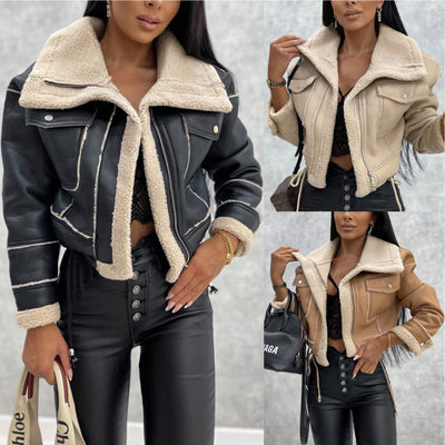Veste zippée pour femme au style audacieux et moderne.