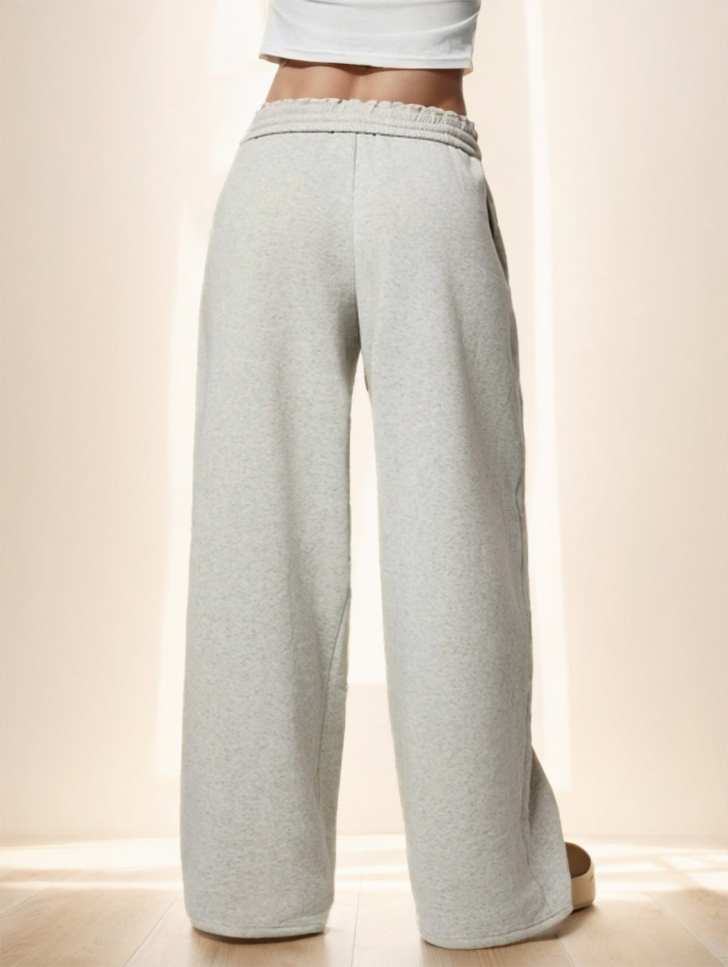 Pantalon décontracté doublé chaud à taille élastique et jambes larges.