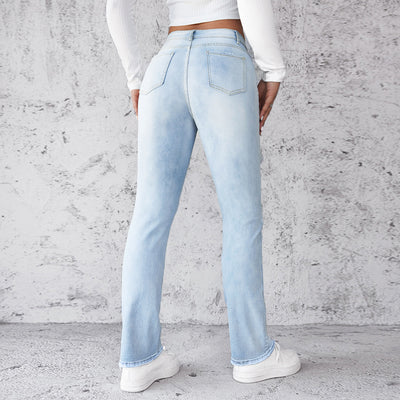 Jean femme coupe droite ajustée – Bleu clair, simple et tendance