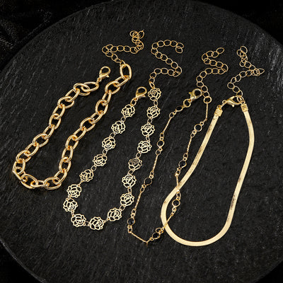 Ensemble de 4 bracelets de cheville à chaîne serpent et diamants noirs roses