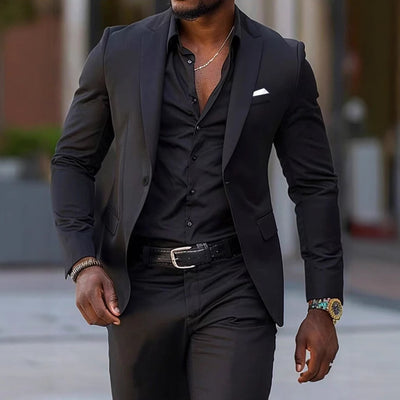 Ensemble veste et pantalon ajusté – Élégance et sobriété en deux pièces